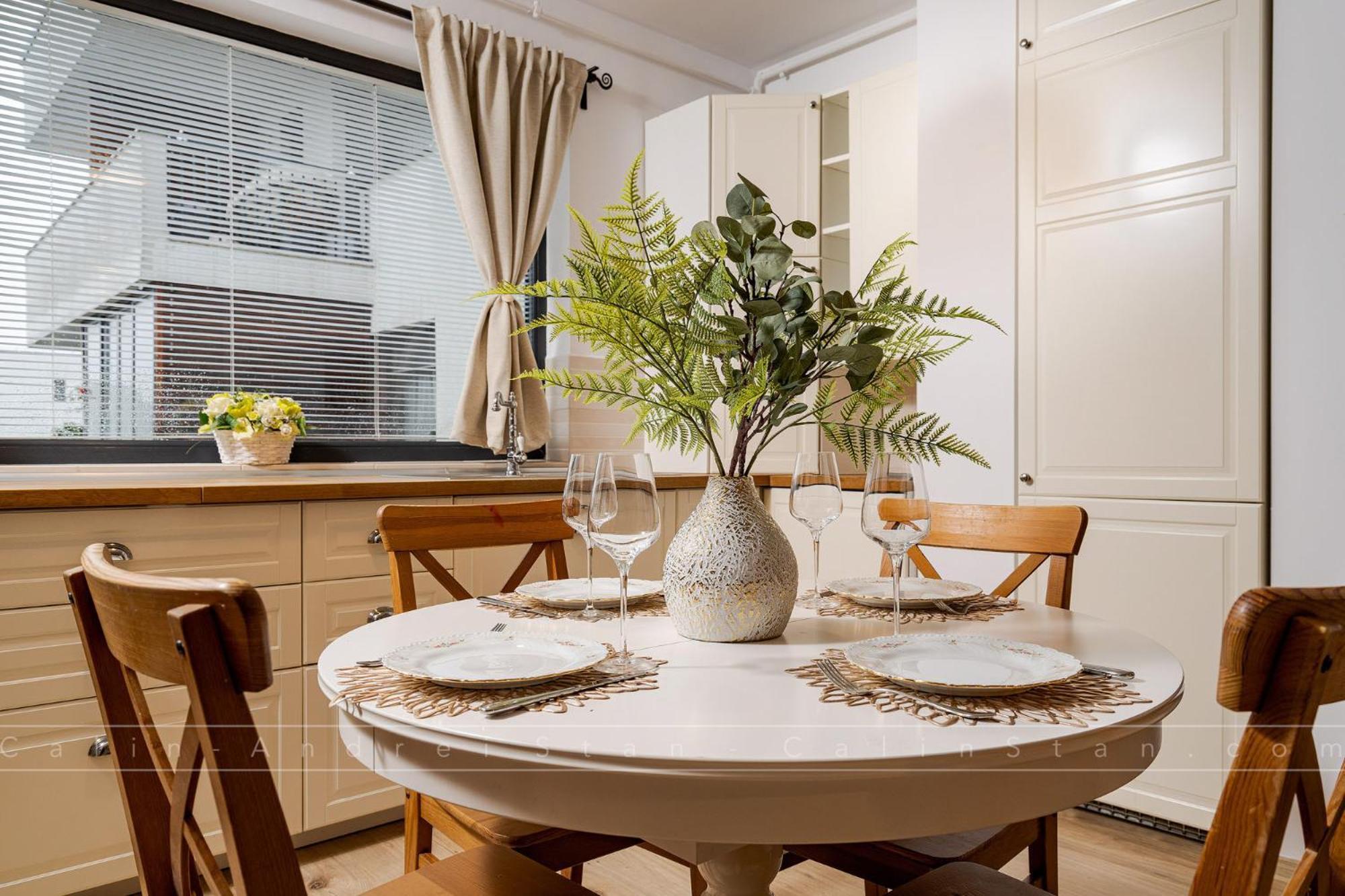 Cozyflat In The Central Arad Zewnętrze zdjęcie